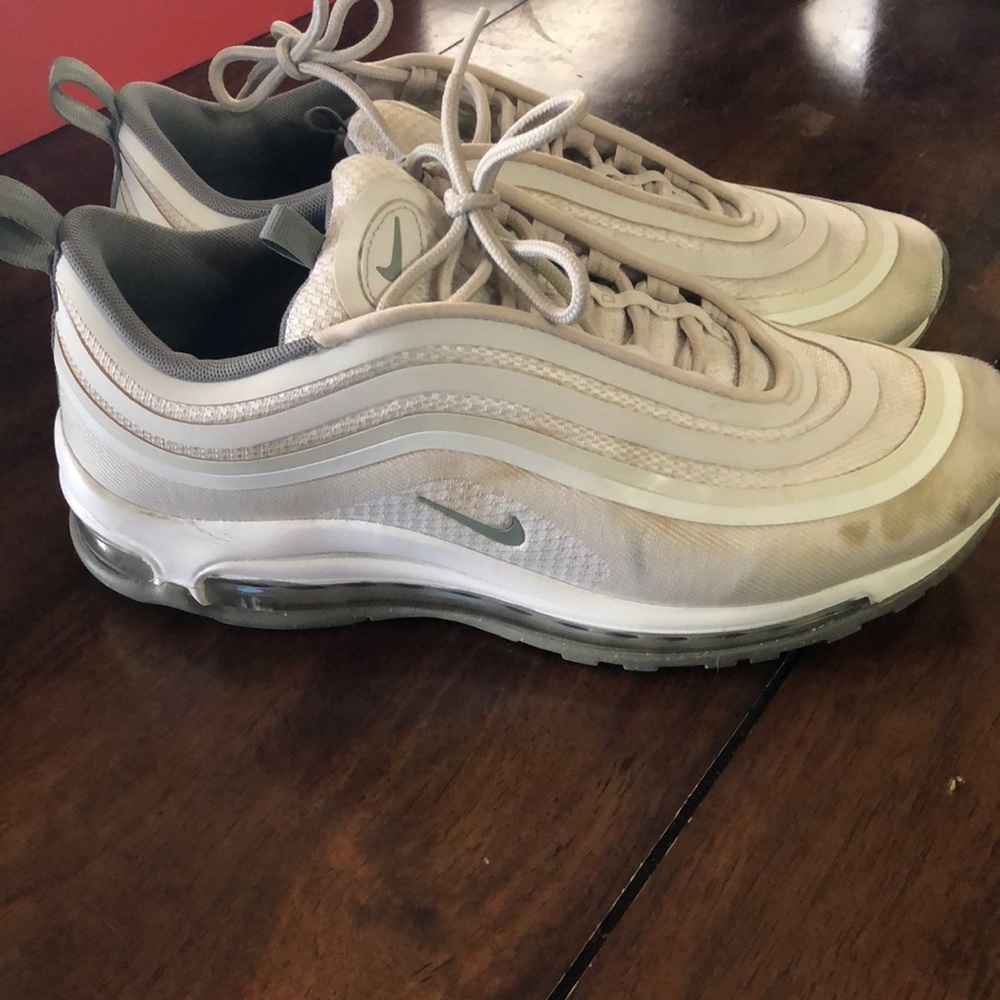 Cream Air Max 97